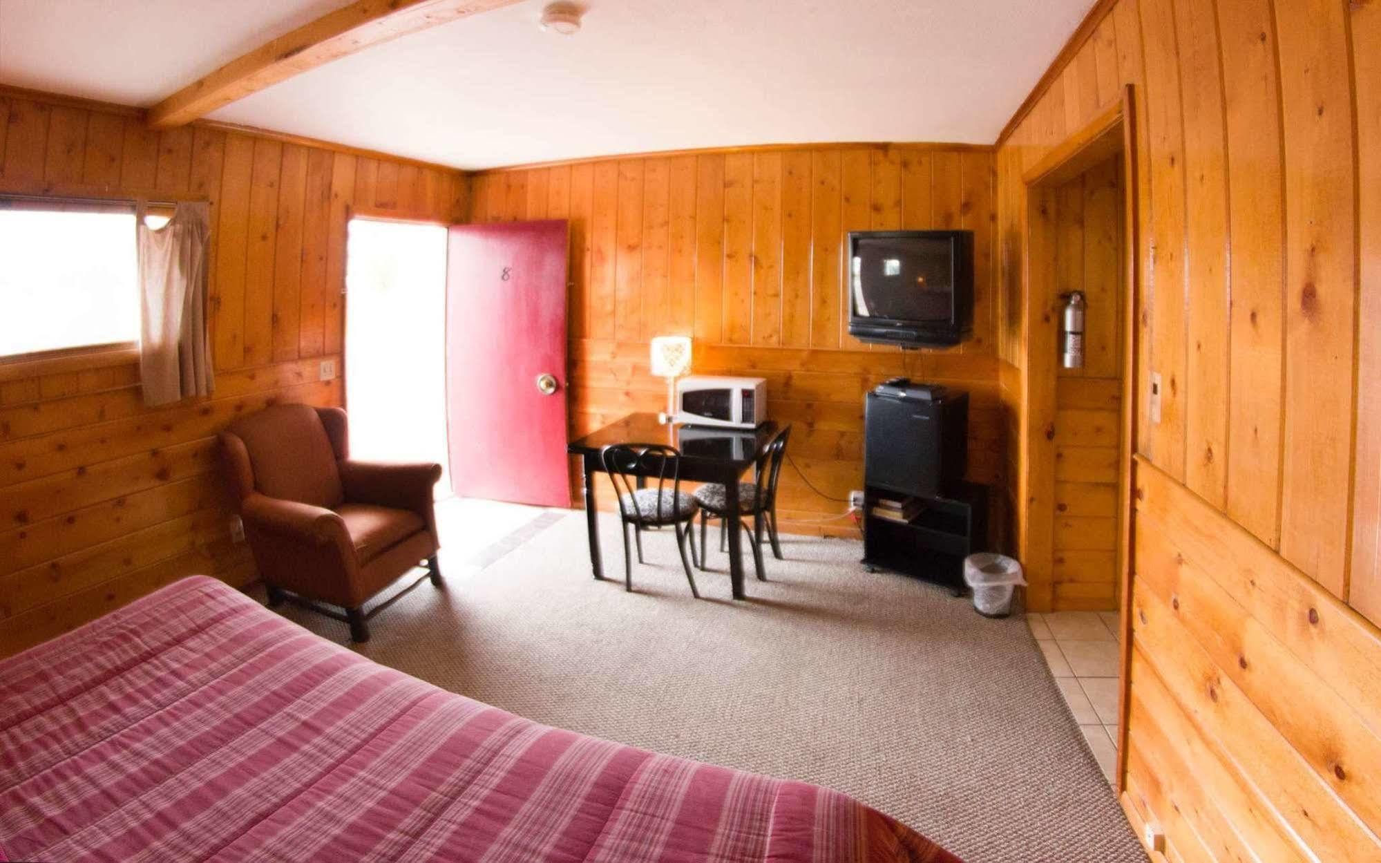 Yellowstone Holiday Motel West Yellowstone Kültér fotó